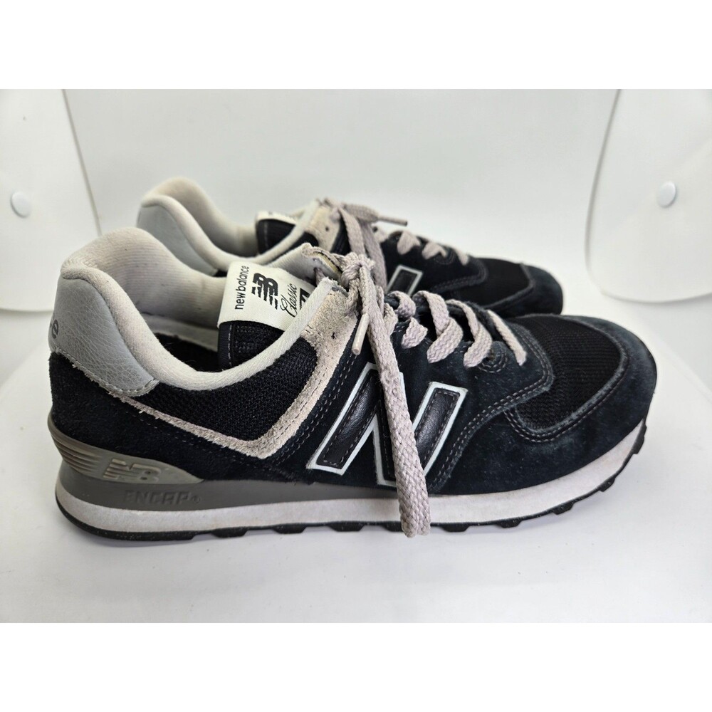 New Balance Women's Black and Gray Athletic Sneakers